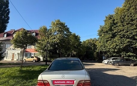 Mercedes-Benz E-Класс, 2000 год, 430 000 рублей, 4 фотография