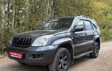 Toyota Land Cruiser Prado 120 рестайлинг, 2007 год, 2 340 000 рублей, 2 фотография