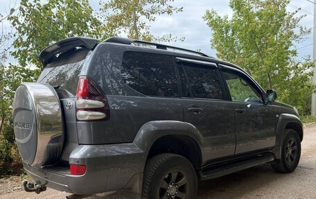 Toyota Land Cruiser Prado 120 рестайлинг, 2007 год, 2 340 000 рублей, 5 фотография