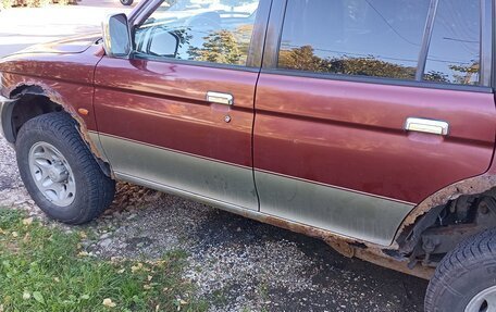 Mitsubishi Pajero Sport II рестайлинг, 1998 год, 500 000 рублей, 5 фотография