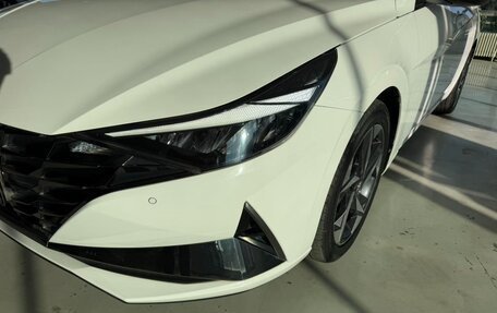 Hyundai Elantra, 2023 год, 1 375 000 рублей, 7 фотография