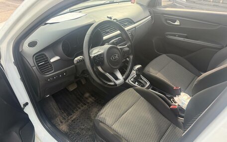 KIA Rio IV, 2019 год, 1 321 000 рублей, 5 фотография