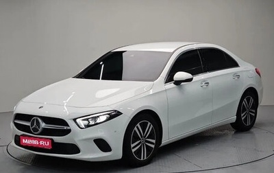 Mercedes-Benz A-Класс, 2022 год, 2 160 000 рублей, 1 фотография