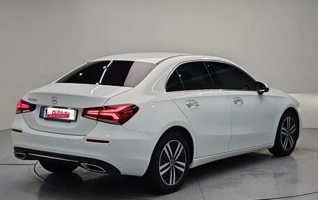Mercedes-Benz A-Класс, 2022 год, 2 160 000 рублей, 2 фотография