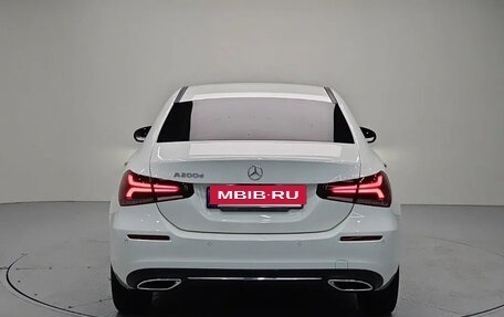 Mercedes-Benz A-Класс, 2022 год, 2 160 000 рублей, 4 фотография