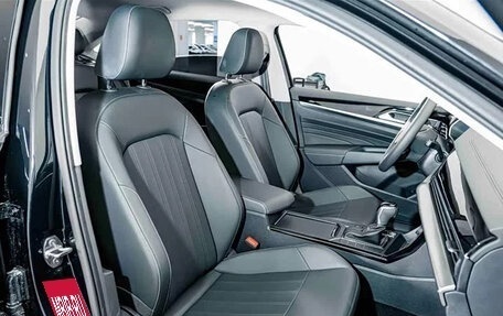 Volkswagen Passat, 2025 год, 1 800 000 рублей, 11 фотография