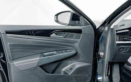 Volkswagen Passat, 2025 год, 1 800 000 рублей, 16 фотография