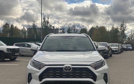Toyota RAV4, 2020 год, 3 150 000 рублей, 3 фотография