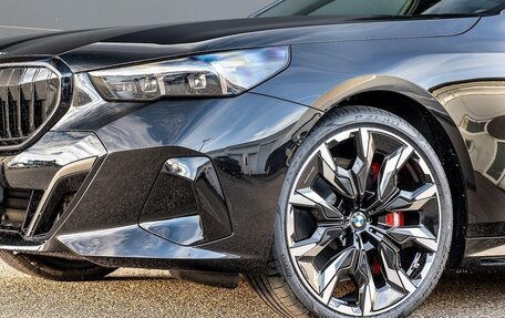 BMW 5 серия, 2026 год, 12 230 500 рублей, 17 фотография
