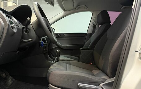 Skoda Rapid I, 2015 год, 945 000 рублей, 8 фотография