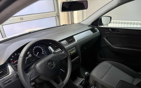 Skoda Rapid I, 2015 год, 945 000 рублей, 9 фотография