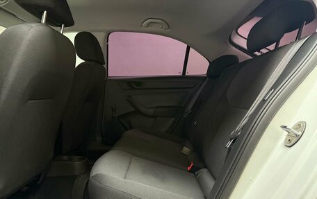Skoda Rapid I, 2015 год, 945 000 рублей, 16 фотография