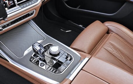 BMW X7, 2020 год, 8 999 999 рублей, 24 фотография
