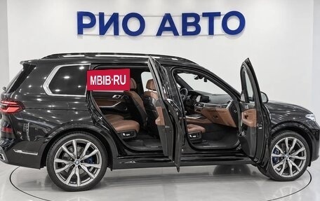 BMW X7, 2020 год, 8 999 999 рублей, 26 фотография