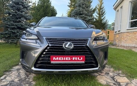 Lexus NX I, 2018 год, 3 800 000 рублей, 7 фотография