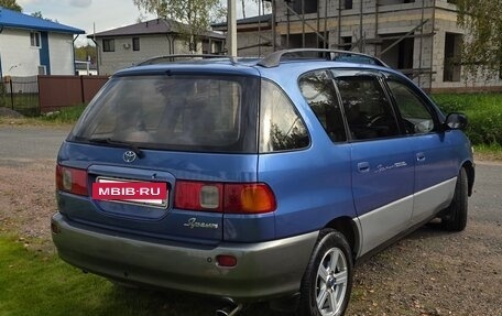 Toyota Ipsum II, 1997 год, 570 000 рублей, 3 фотография