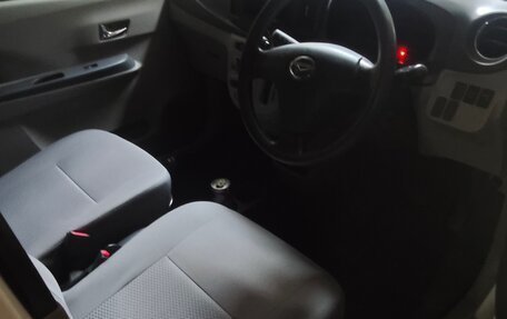 Daihatsu Mira e:S I рестайлинг, 2014 год, 335 000 рублей, 5 фотография