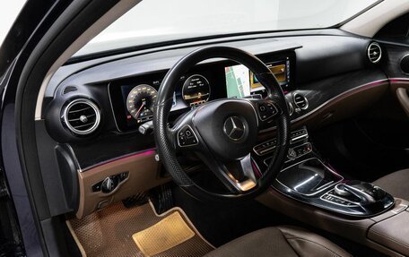 Mercedes-Benz E-Класс, 2016 год, 2 599 000 рублей, 9 фотография