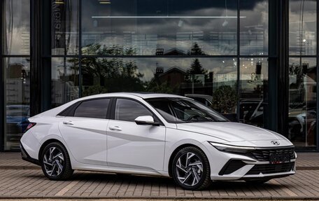 Hyundai Elantra, 2023 год, 1 625 000 рублей, 3 фотография
