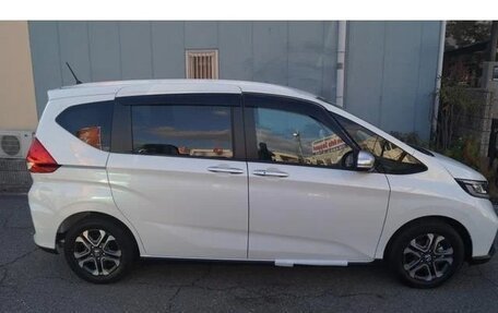 Honda Freed II, 2023 год, 1 569 700 рублей, 8 фотография