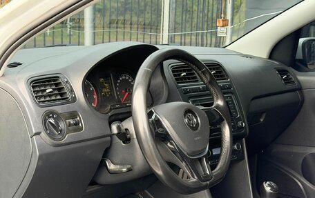 Volkswagen Polo VI (EU Market), 2017 год, 1 019 000 рублей, 8 фотография