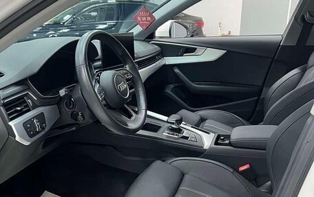 Audi A4, 2024 год, 4 320 000 рублей, 14 фотография