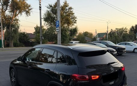 Mercedes-Benz GLA, 2020 год, 2 150 000 рублей, 10 фотография