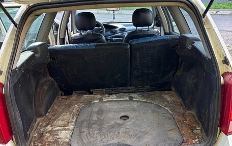 Ford Focus IV, 2004 год, 120 000 рублей, 8 фотография