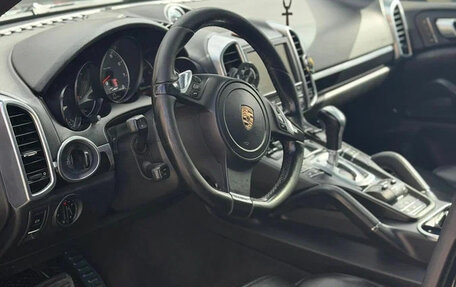 Porsche Cayenne III, 2012 год, 2 250 000 рублей, 10 фотография