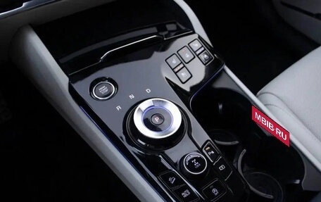 KIA Sportage IV рестайлинг, 2025 год, 3 670 000 рублей, 12 фотография
