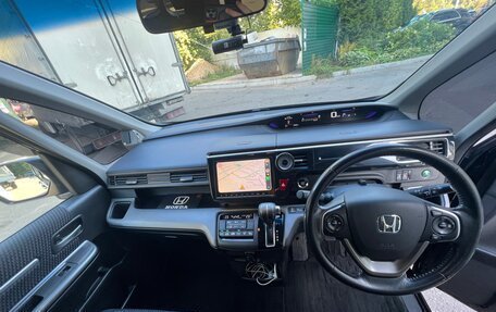 Honda Stepwgn IV, 2015 год, 1 950 000 рублей, 16 фотография