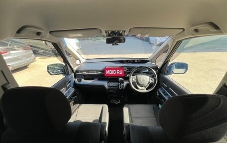 Honda Stepwgn IV, 2015 год, 1 950 000 рублей, 8 фотография