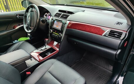 Toyota Camry, 2014 год, 1 750 000 рублей, 11 фотография