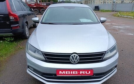 Volkswagen Jetta VI, 2017 год, 1 000 000 рублей, 8 фотография