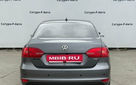 Volkswagen Jetta VI, 2011 год, 450 000 рублей, 5 фотография