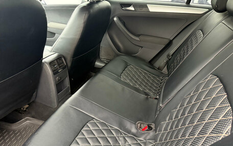 Volkswagen Jetta VI, 2011 год, 450 000 рублей, 9 фотография