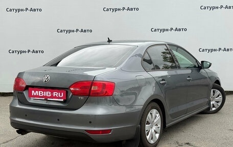 Volkswagen Jetta VI, 2011 год, 450 000 рублей, 6 фотография