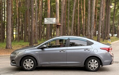 Hyundai Solaris II рестайлинг, 2017 год, 890 000 рублей, 5 фотография