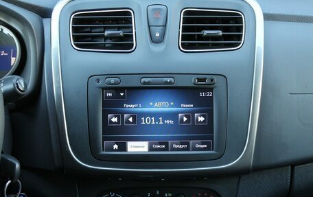 Renault Sandero II рестайлинг, 2015 год, 990 000 рублей, 12 фотография
