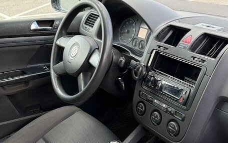 Volkswagen Golf V, 2004 год, 350 000 рублей, 10 фотография