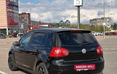 Volkswagen Golf V, 2004 год, 350 000 рублей, 4 фотография