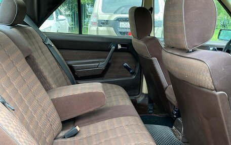 Mercedes-Benz 190 (W201), 1986 год, 350 000 рублей, 7 фотография