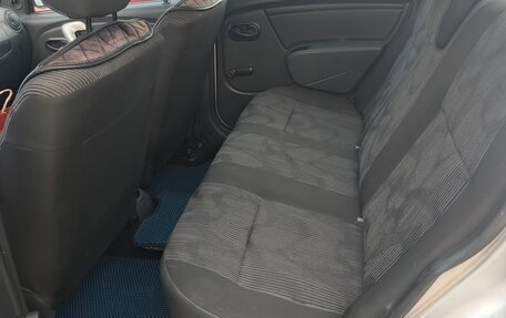 Renault Logan I, 2015 год, 730 000 рублей, 4 фотография