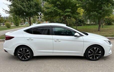 Hyundai Elantra VI рестайлинг, 2019 год, 1 620 000 рублей, 17 фотография