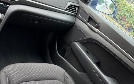 Hyundai Elantra VI рестайлинг, 2019 год, 1 620 000 рублей, 30 фотография