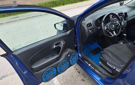 Volkswagen Polo VI (EU Market), 2019 год, 750 000 рублей, 3 фотография