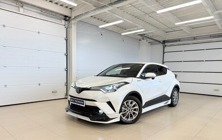 Toyota C-HR I рестайлинг, 2019 год, 2 249 900 рублей, 1 фотография