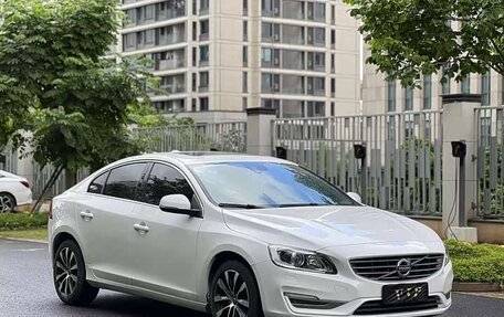 Volvo S60 III, 2018 год, 1 430 000 рублей, 3 фотография