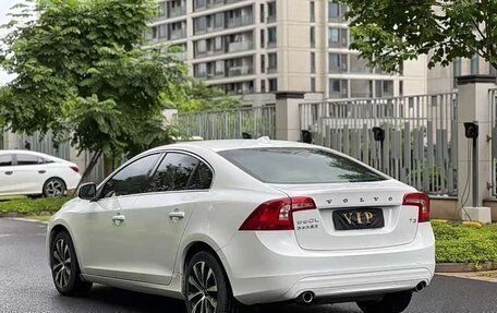 Volvo S60 III, 2018 год, 1 430 000 рублей, 4 фотография