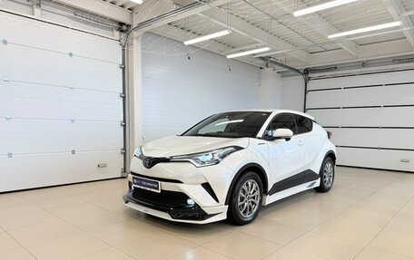 Toyota C-HR I рестайлинг, 2019 год, 2 249 900 рублей, 2 фотография